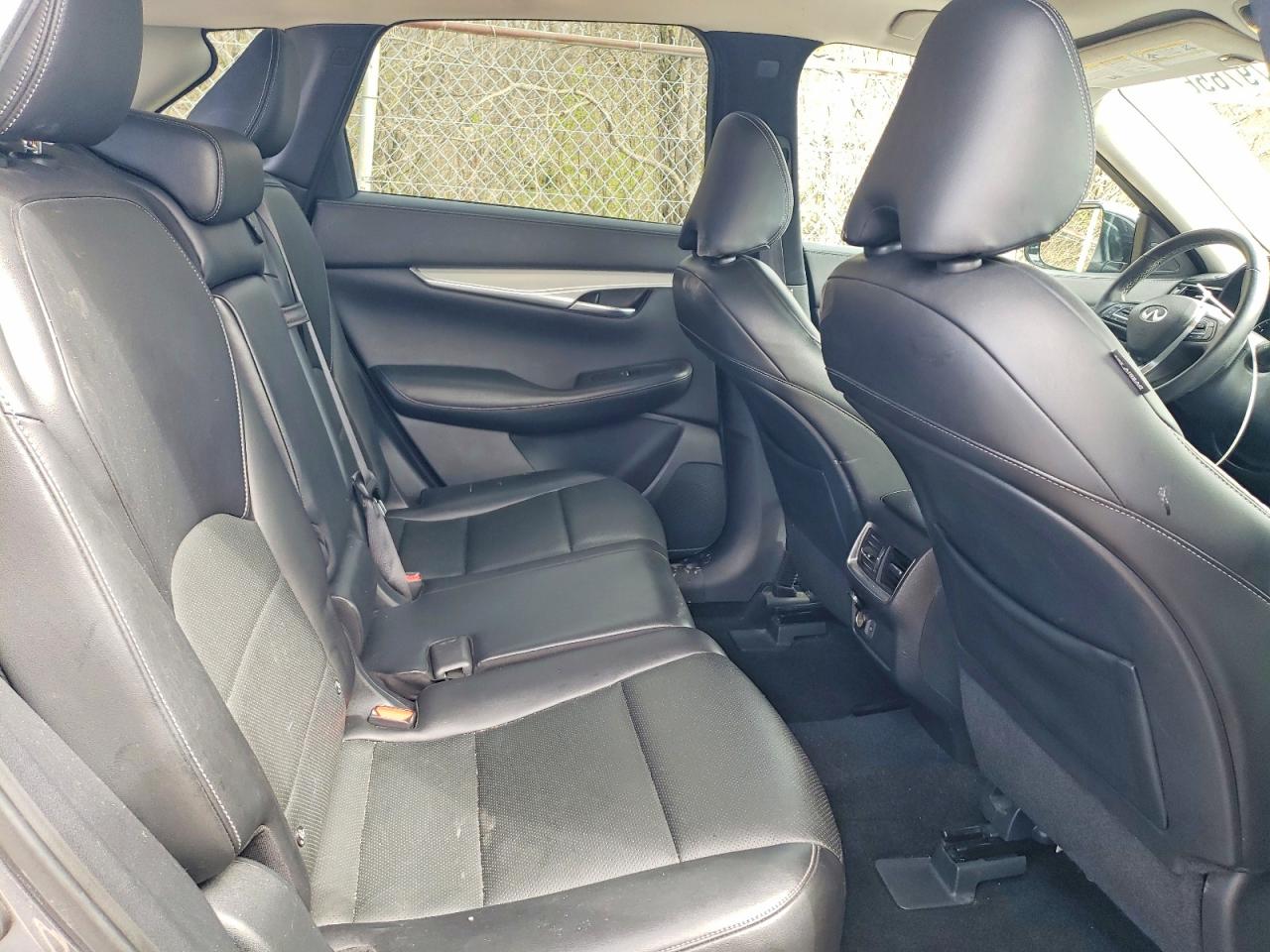 INFINITI QX50 2021 — 12