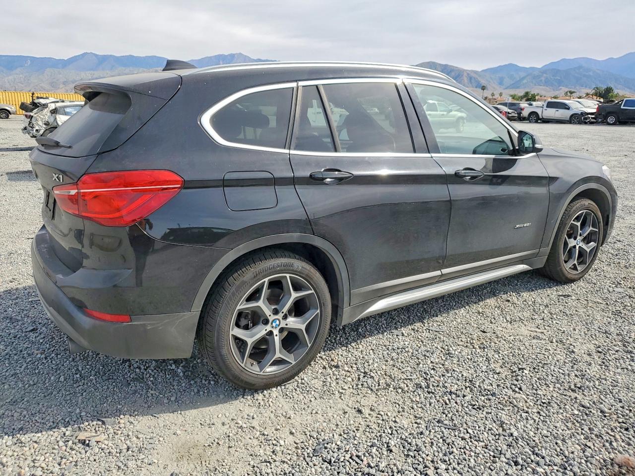 BMW X1 2018 — 4