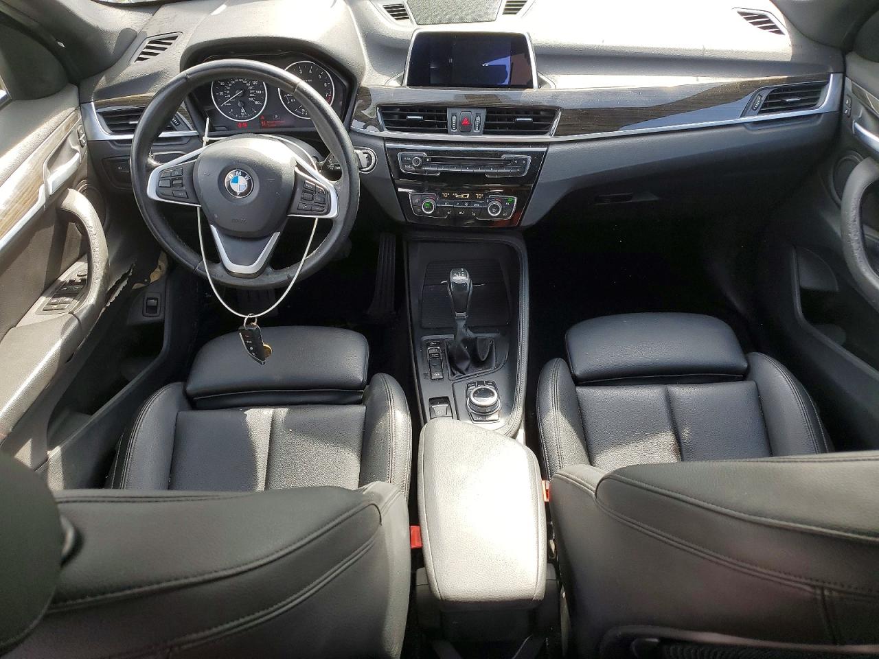BMW X1 2018 — 9