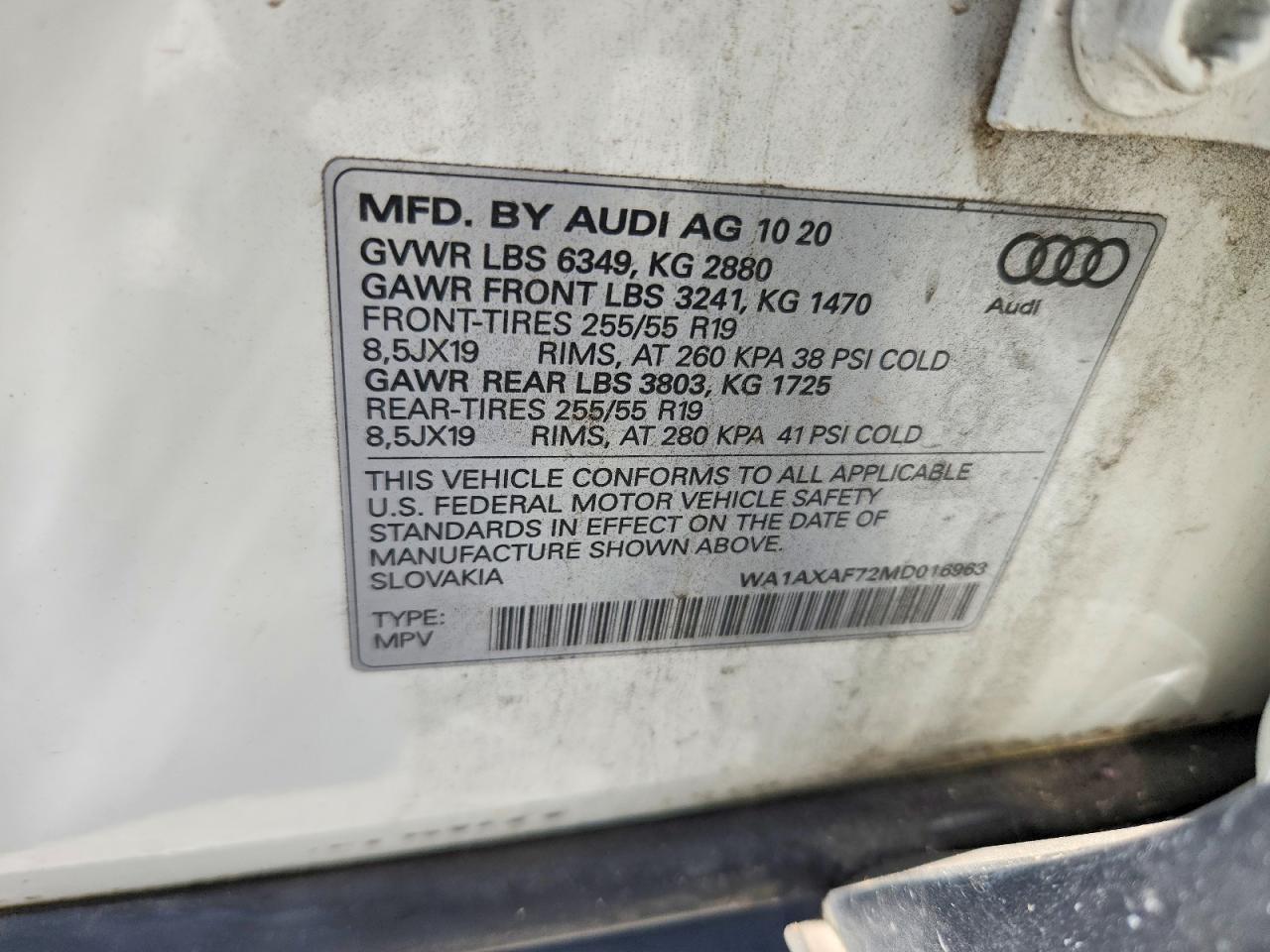 AUDI Q7 2021 — 14