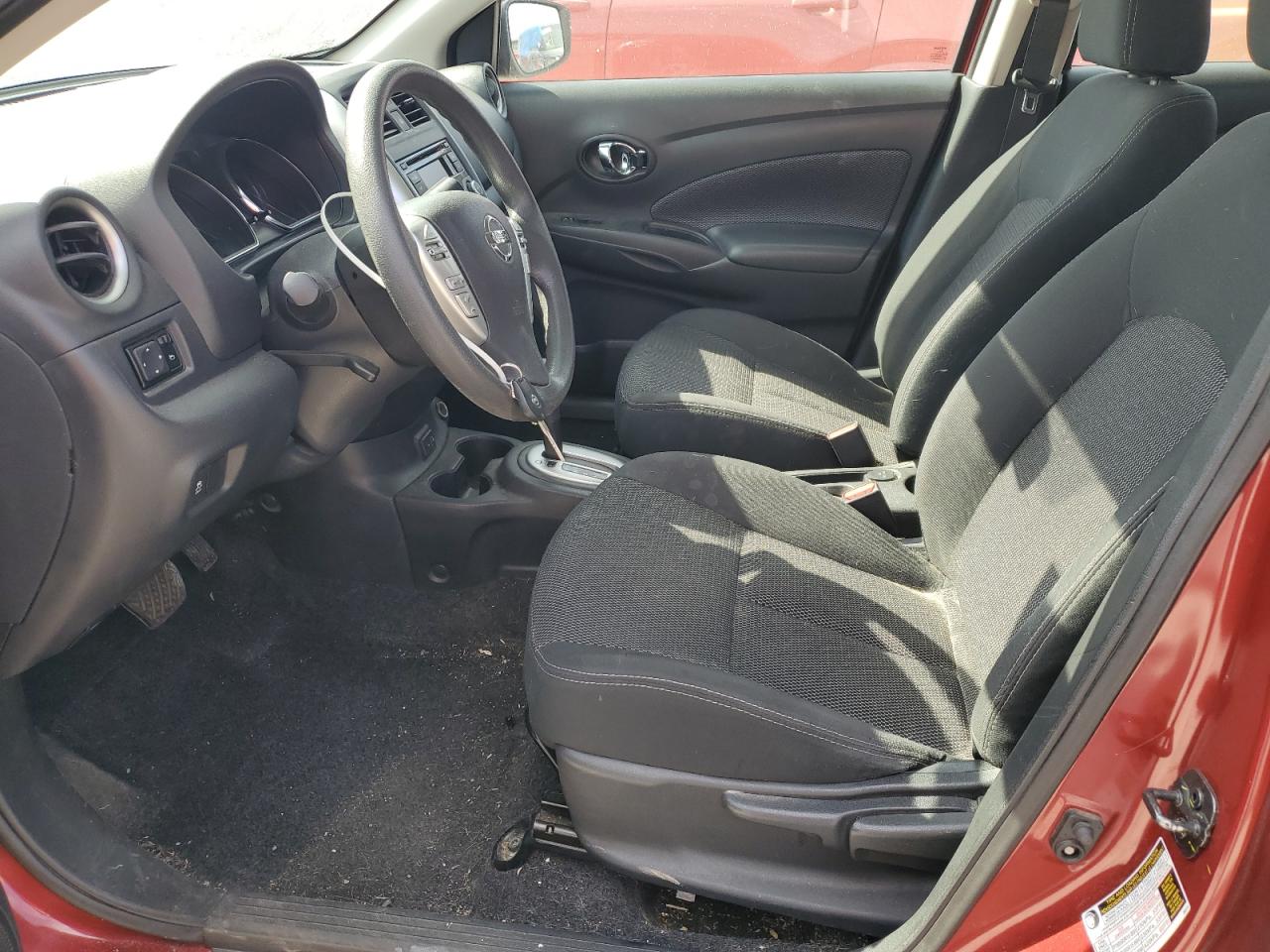 NISSAN VERSA 2017 — 8