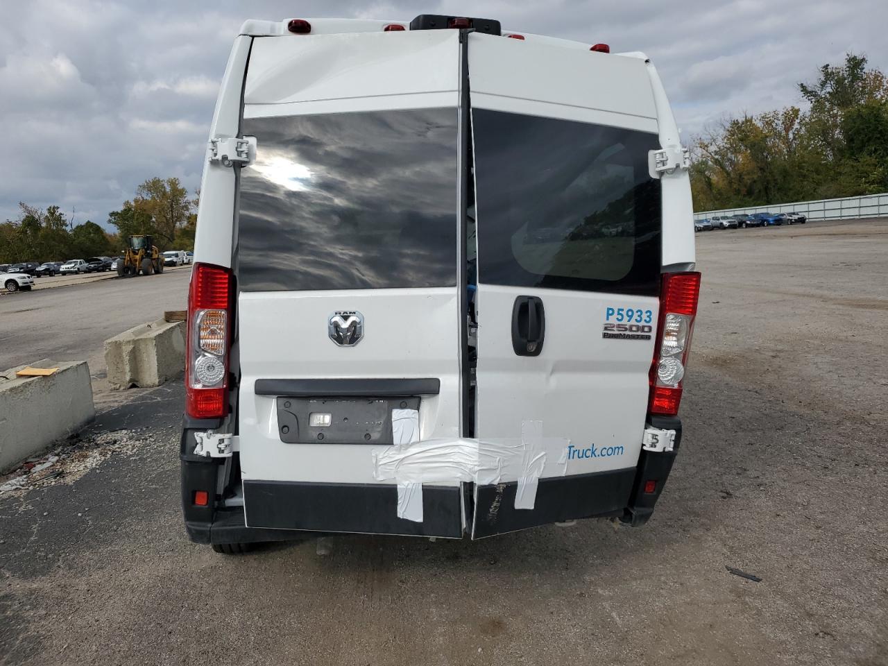 RAM PROMASTER 2500 2023 — 7