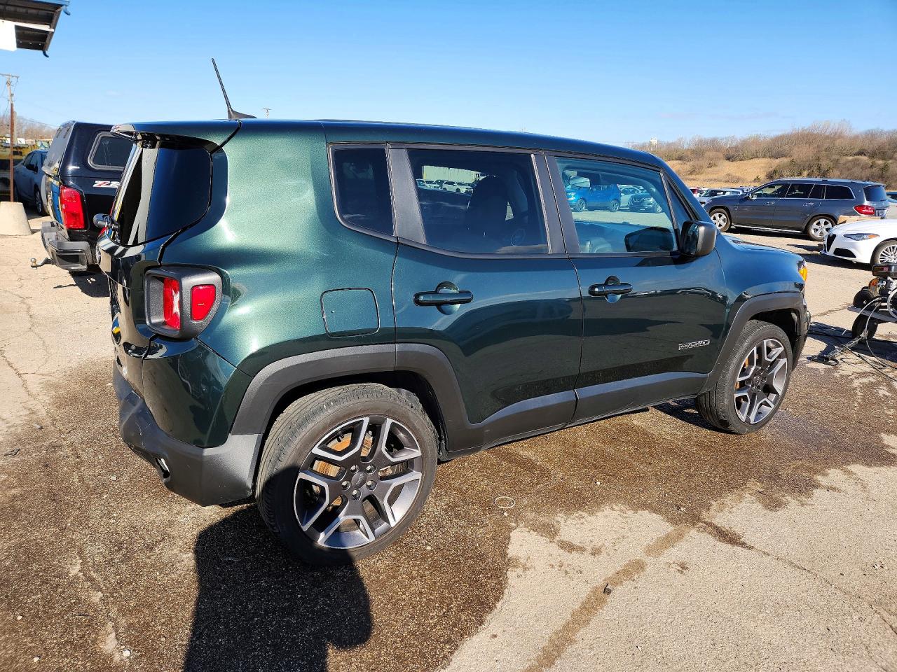 JEEP RENEGADE 2021 — 4