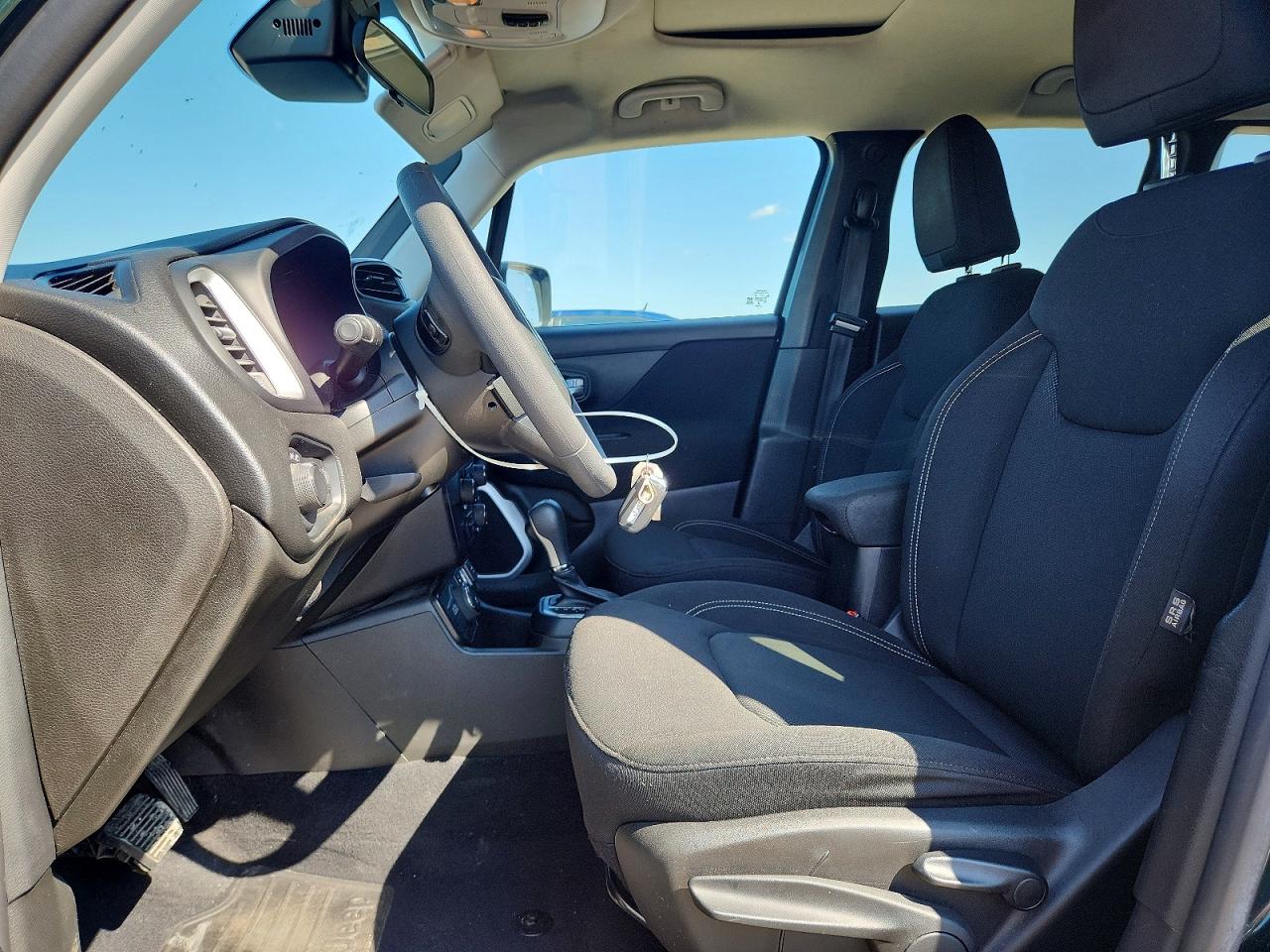 JEEP RENEGADE 2021 — 8