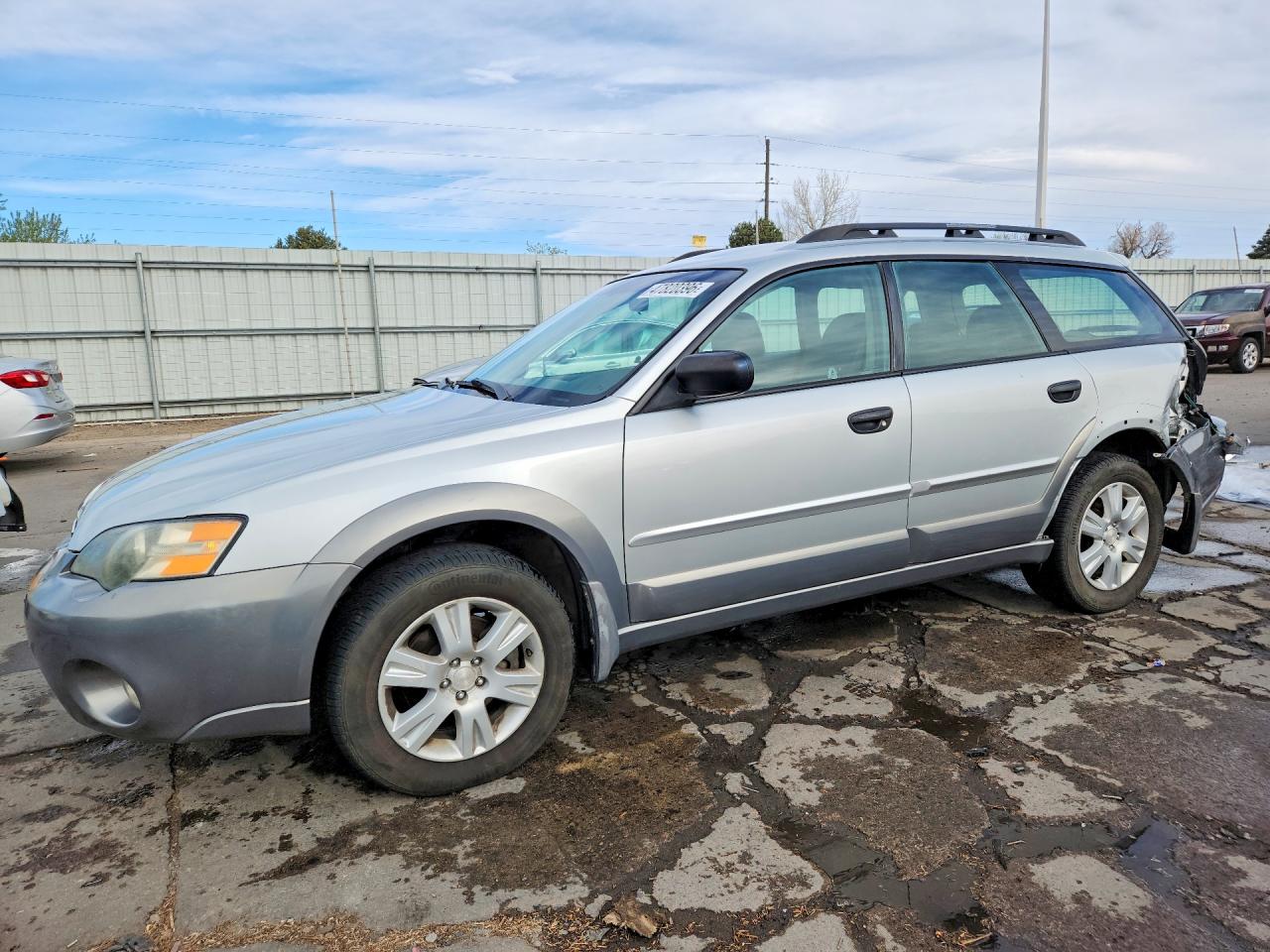 SUBARU LEGACY 2005 — 2