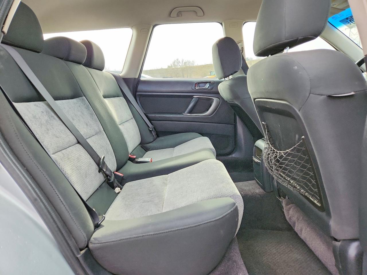 SUBARU LEGACY 2005 — 12