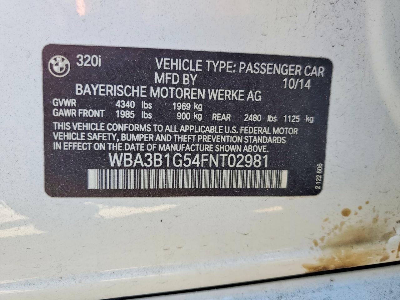 BMW 320 2015 — 14