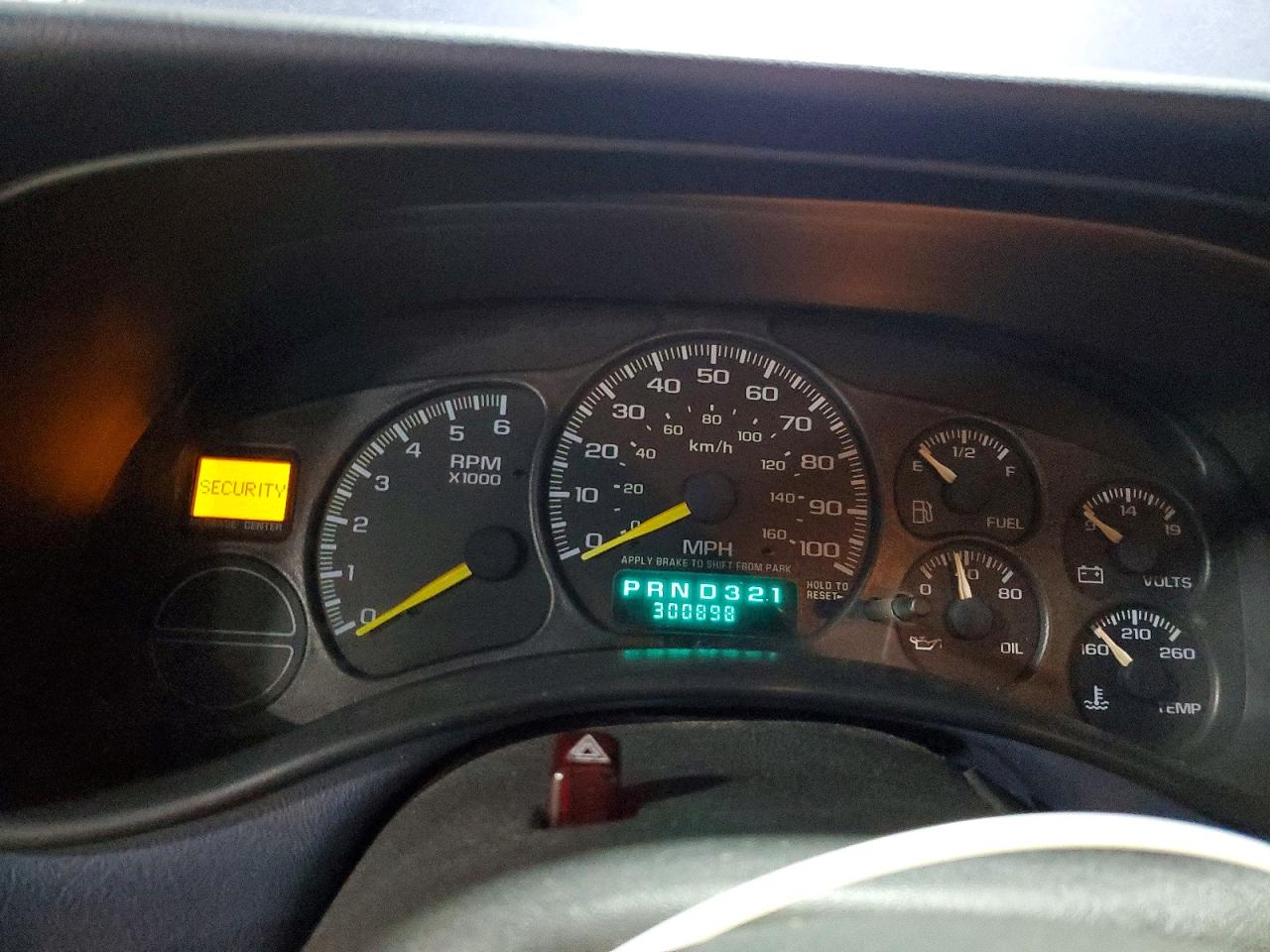 CHEVROLET SILVERADO 1999 — 10