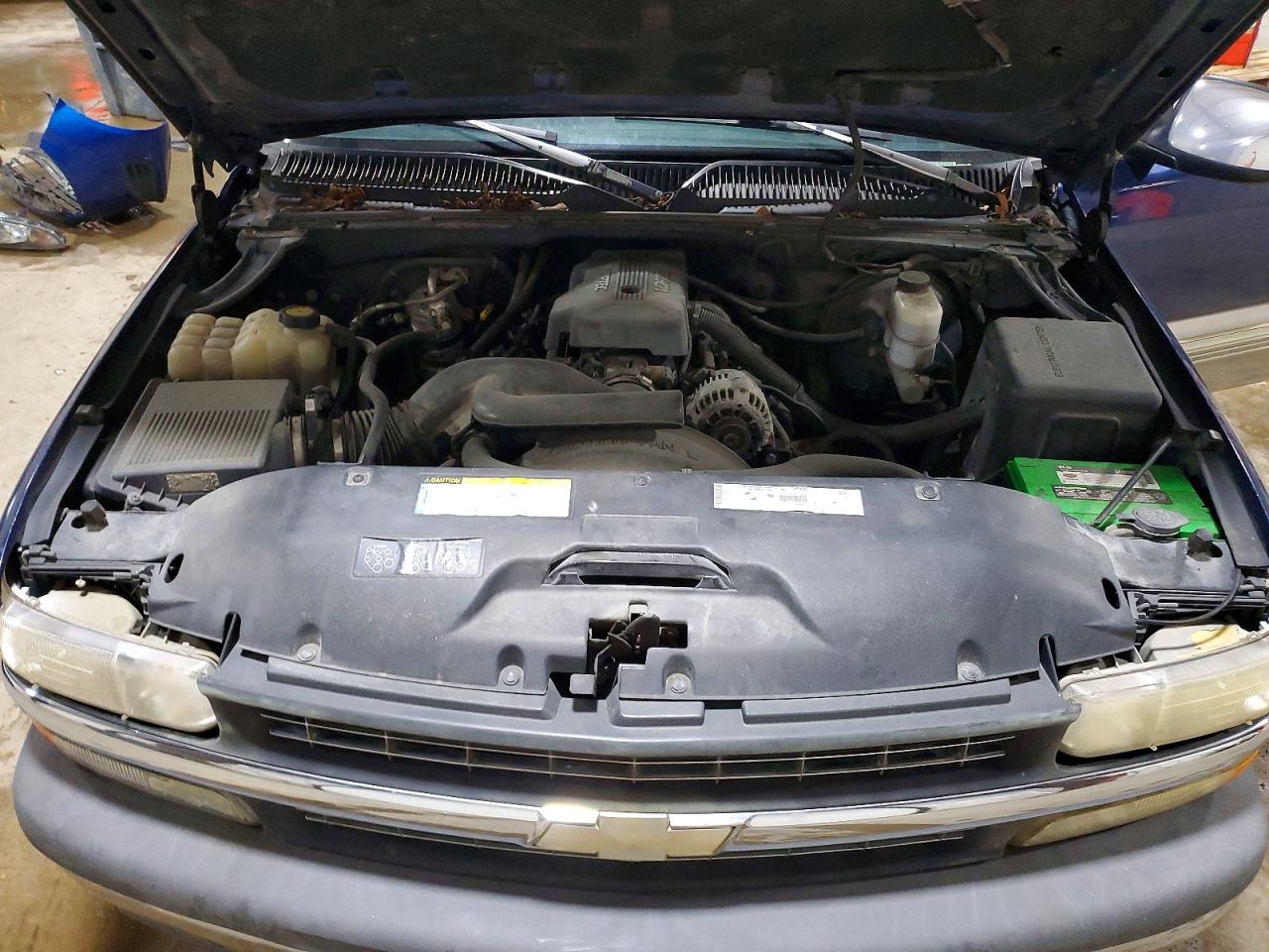 CHEVROLET SILVERADO 1999 — 12
