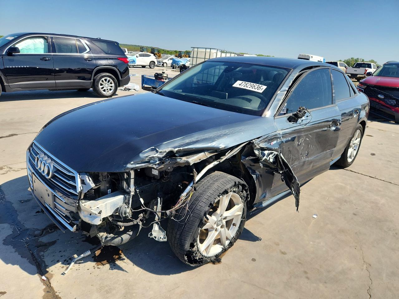 AUDI A4 2018 — 2