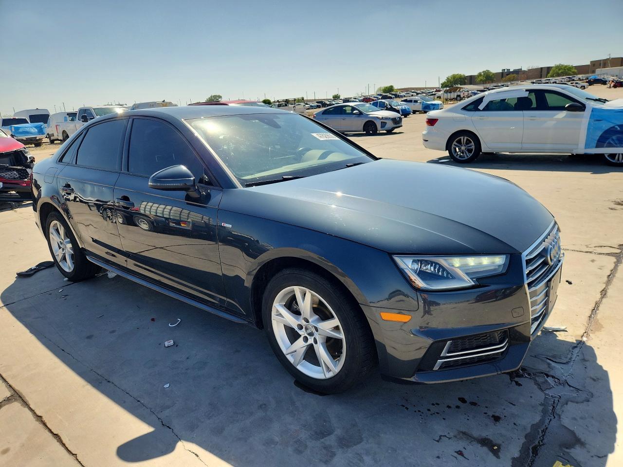 AUDI A4 2018 — 5