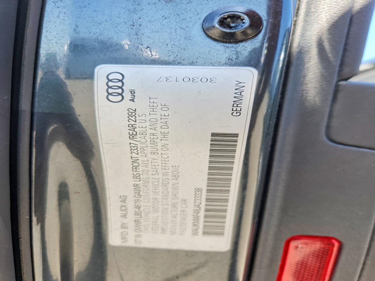 AUDI A4 2018 — 13