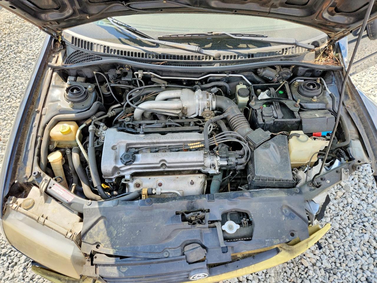 MAZDA PROTEGE 1996 — 12