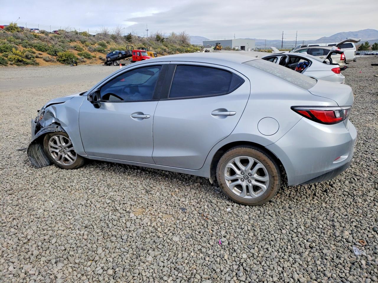 TOYOTA YARIS IA 2017 — 3