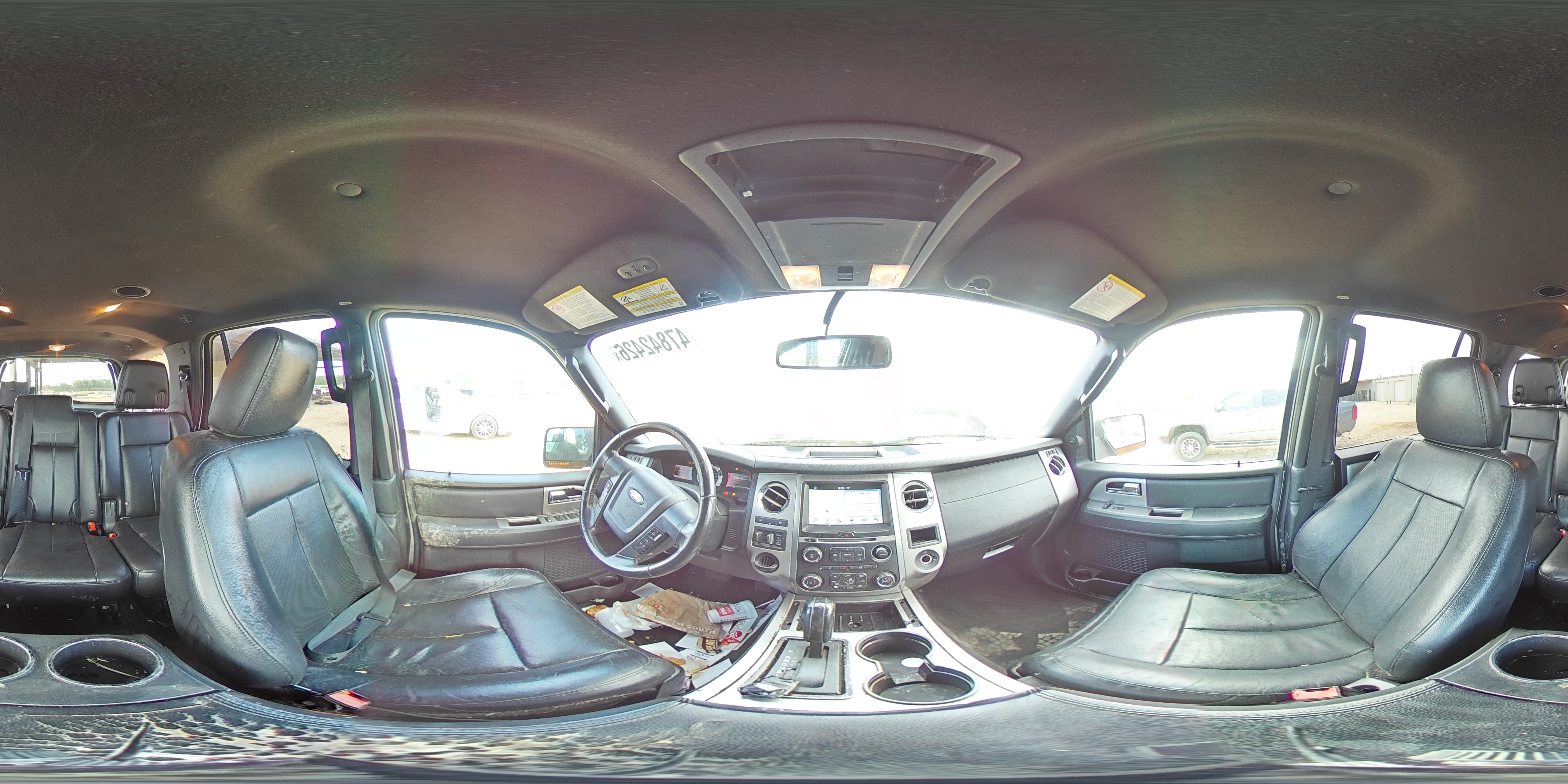 FORD EXPEDITION 2016 — 14