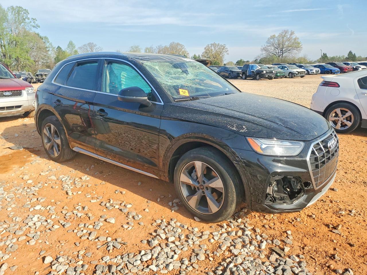 AUDI Q5 2023 — 5