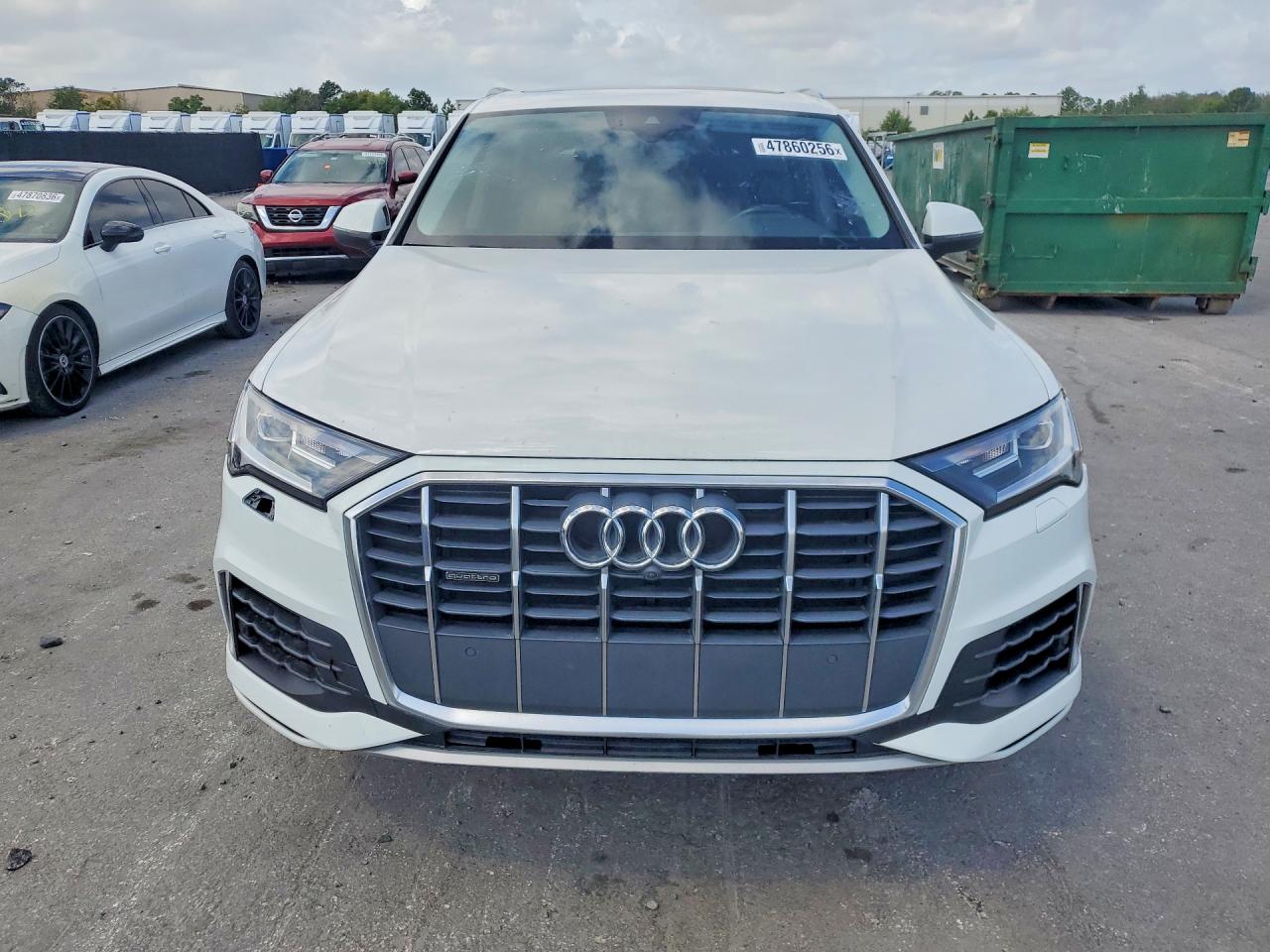 AUDI Q7 2021 — 6