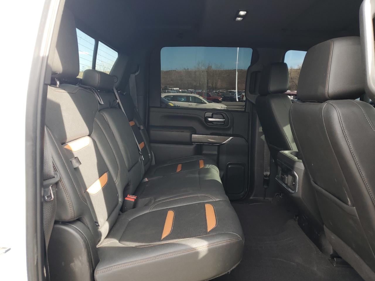 GMC SIERRA 2022 — 11
