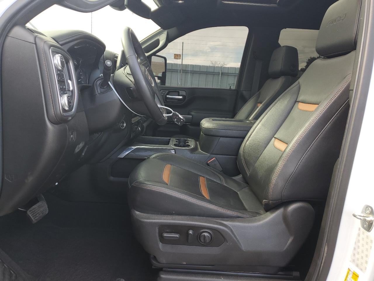 GMC SIERRA 2022 — 8