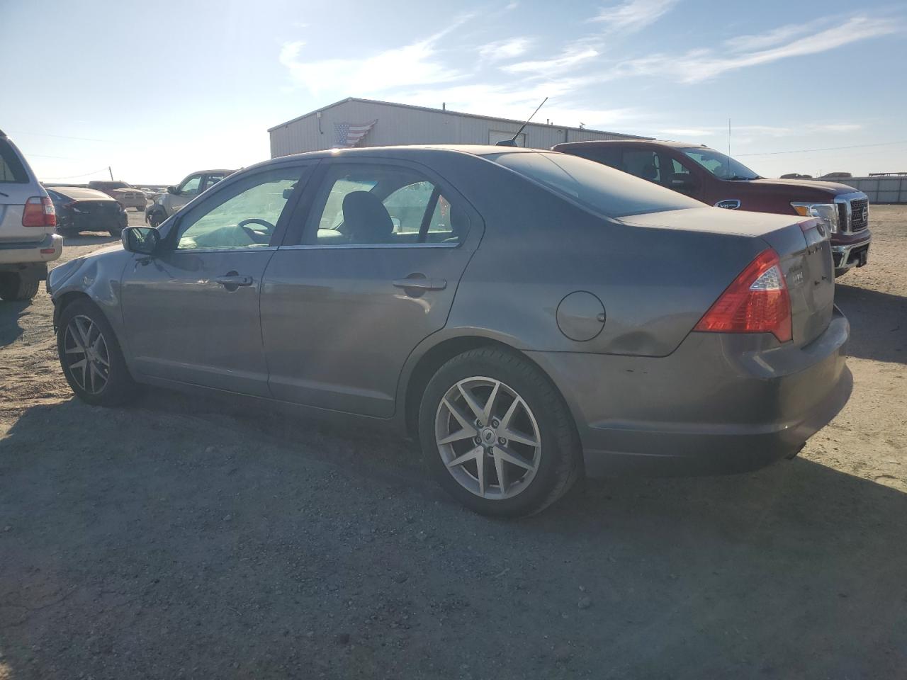 FORD FUSION 2010 — 3