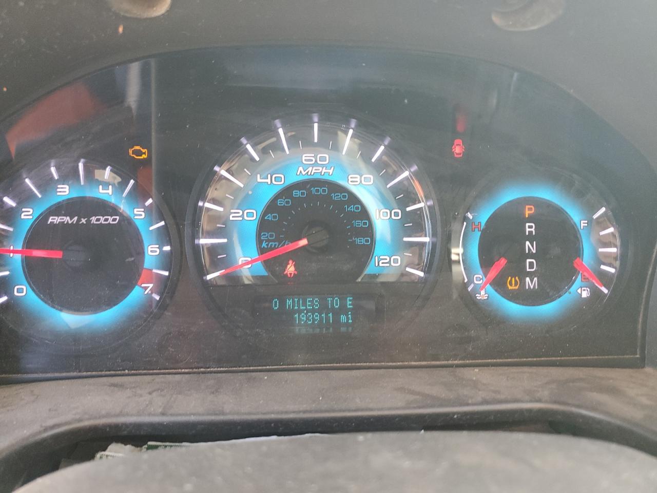 FORD FUSION 2010 — 10