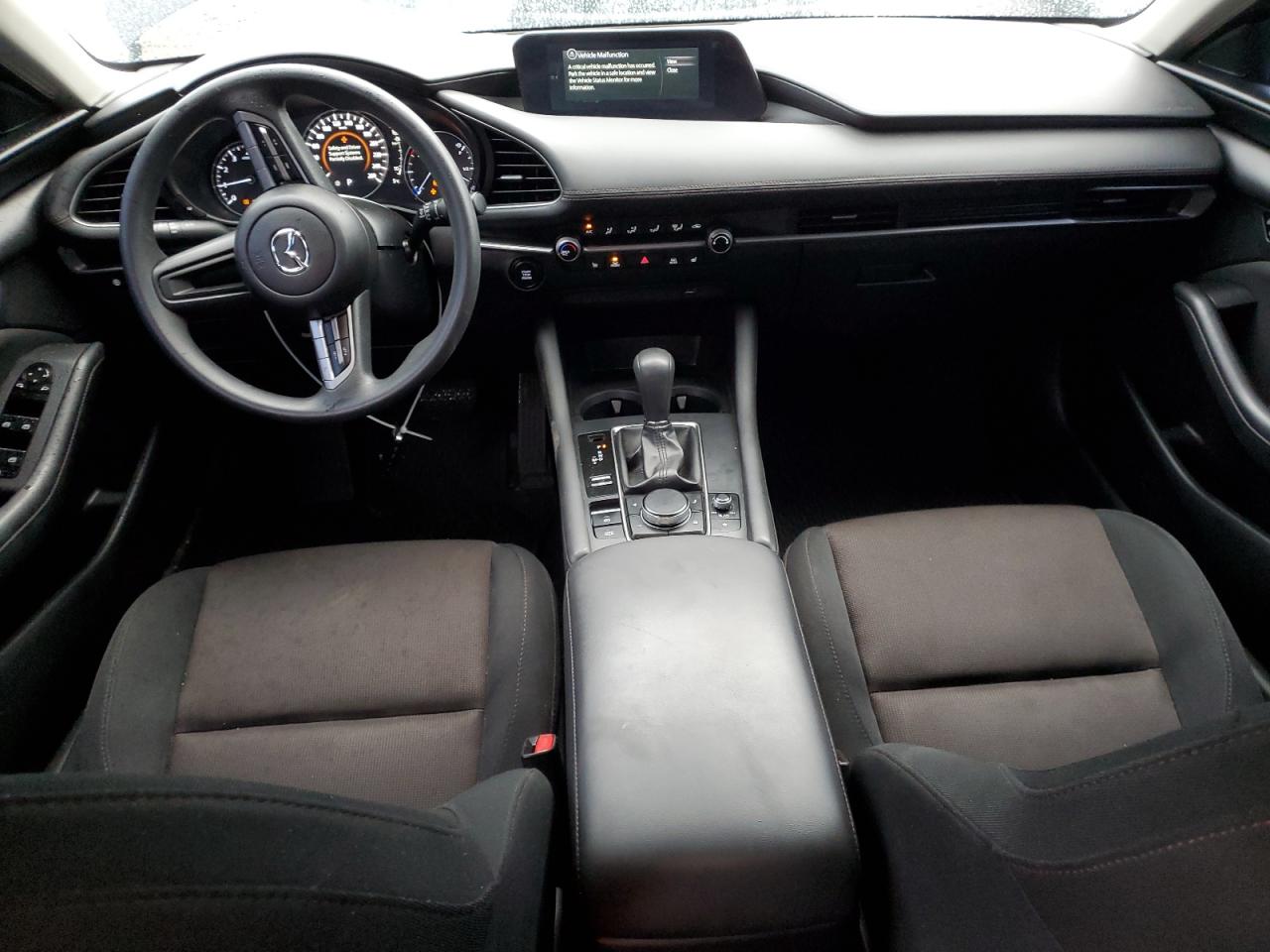 MAZDA 3 2020 — 9