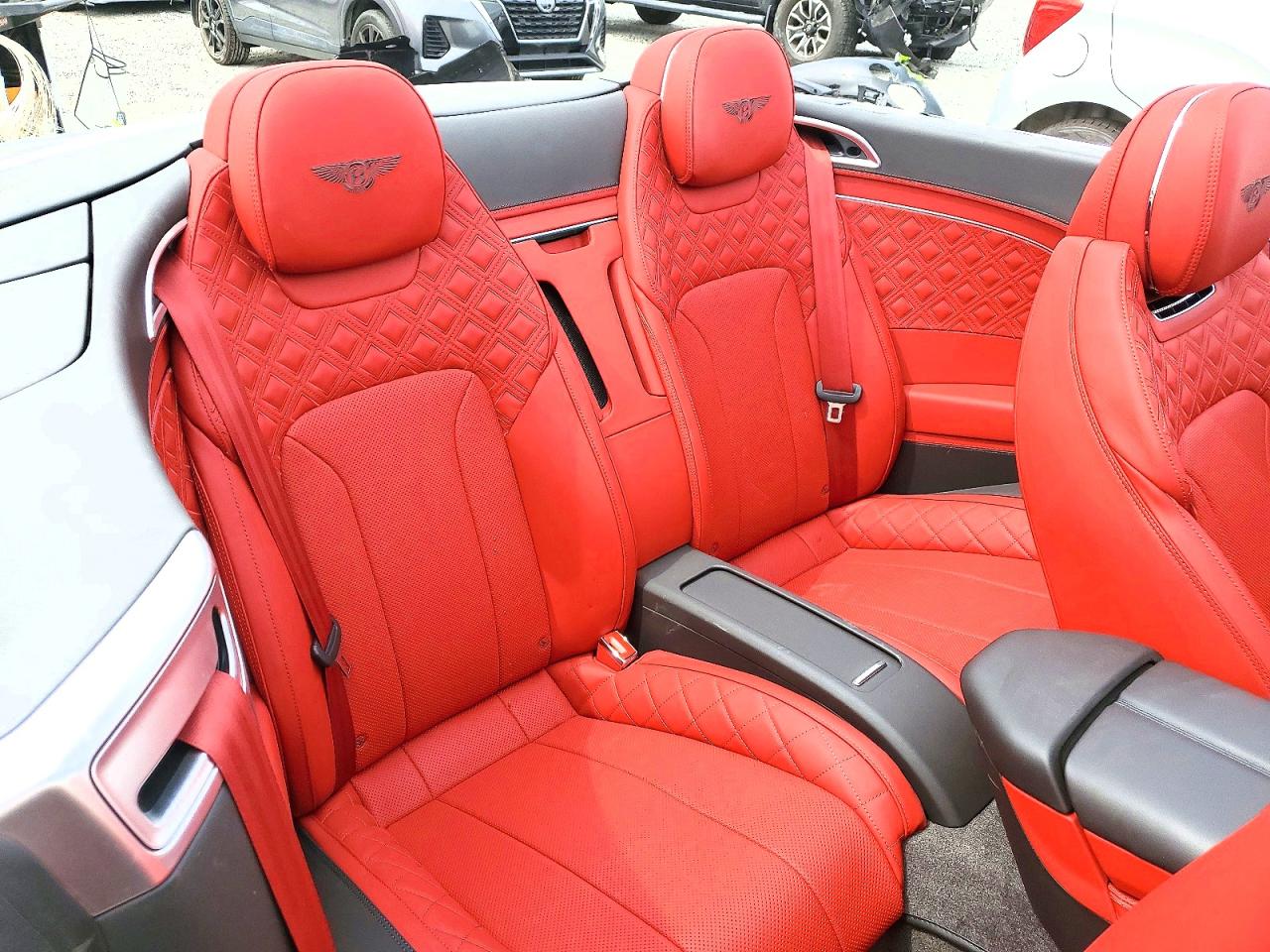 BENTLEY CONTINENTAL 2022 — 11