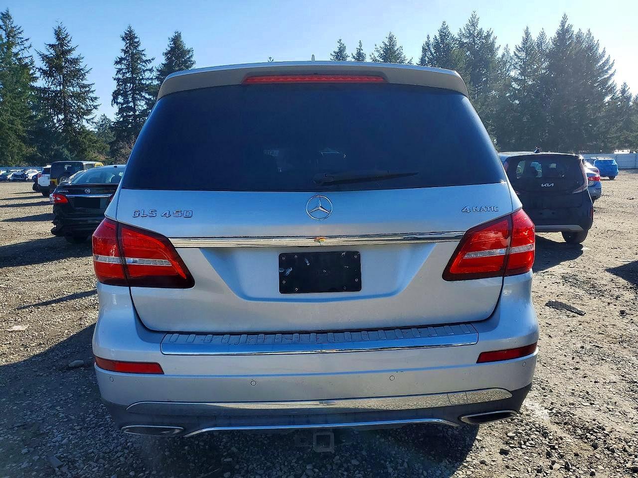 MERCEDES-BENZ GLS 2017 — 7