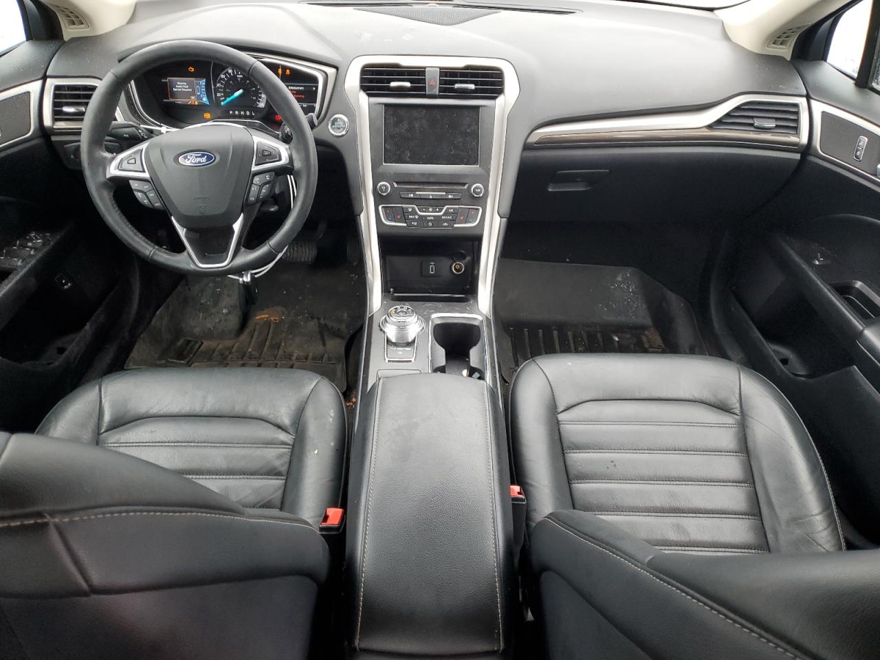 FORD FUSION 2018 — 9