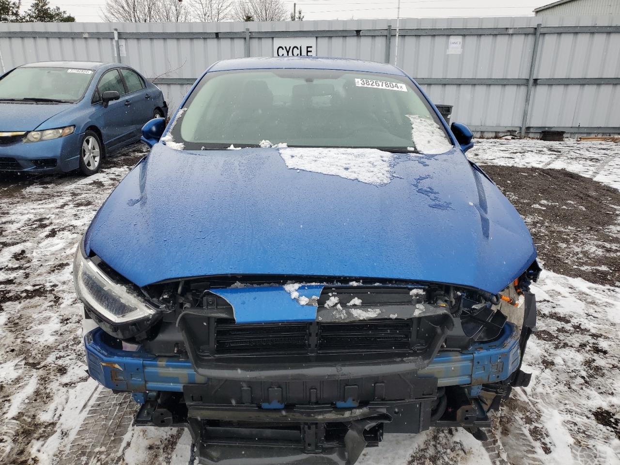 FORD FUSION 2018 — 6