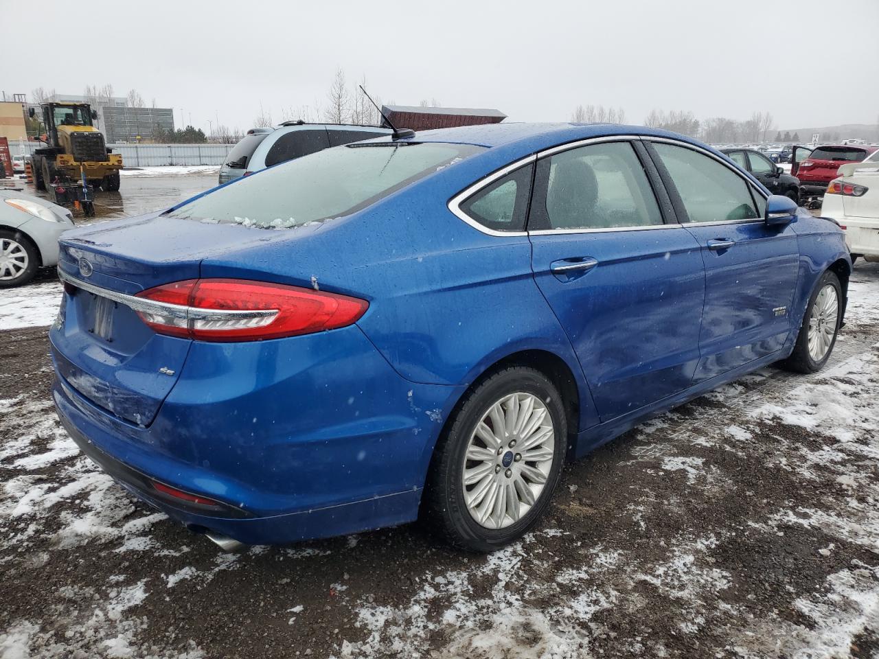 FORD FUSION 2018 — 4
