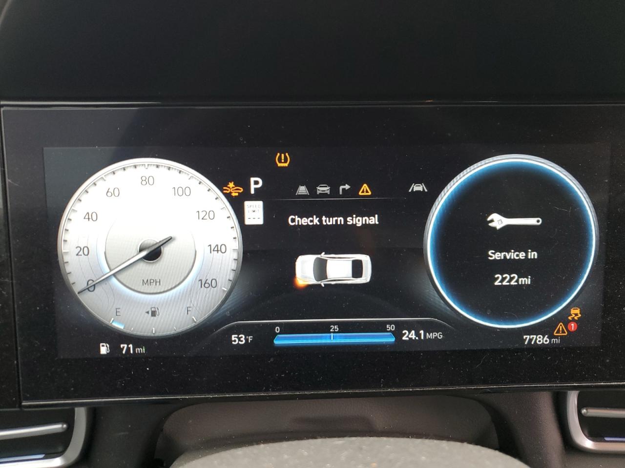 HYUNDAI ELANTRA 2024 — 10
