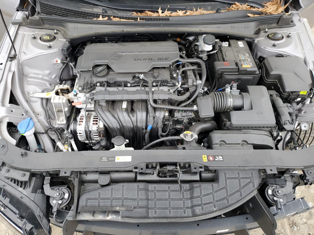 HYUNDAI ELANTRA 2024 — 12