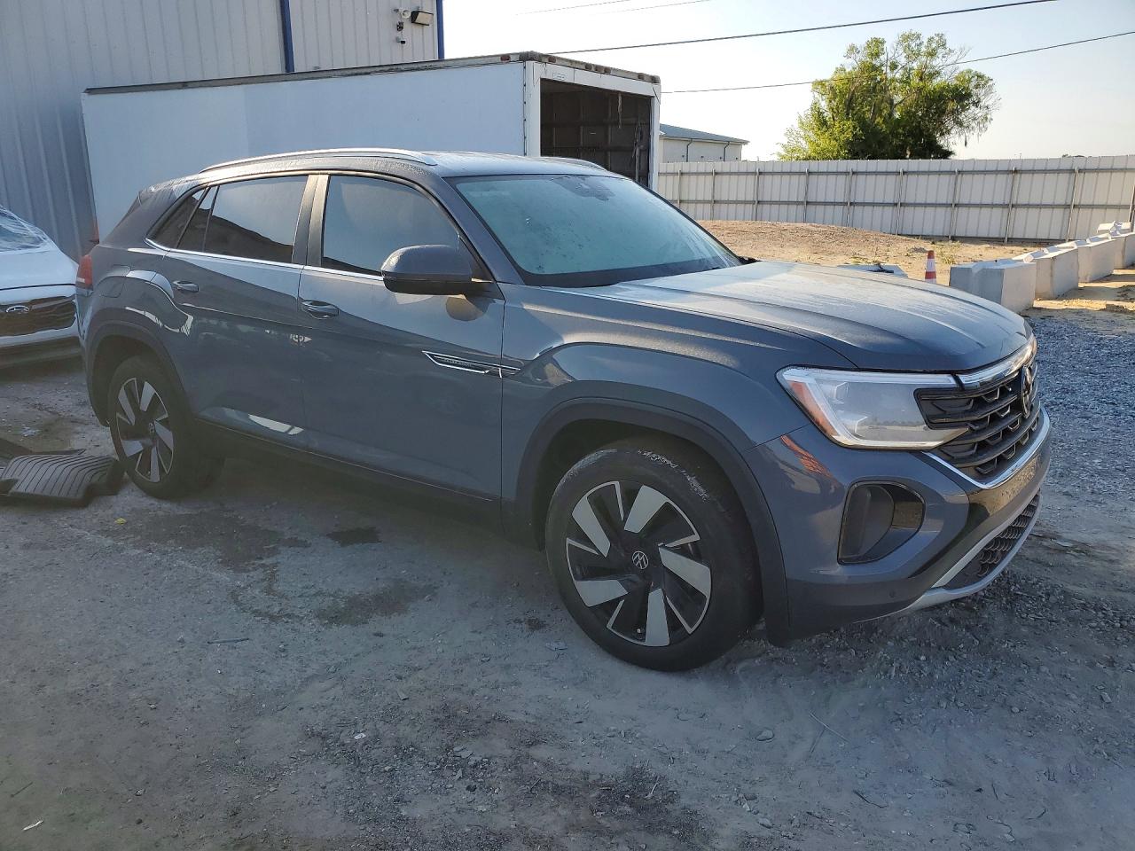 2024 VOLKSWAGEN ATLAS CROSS SPORT SE