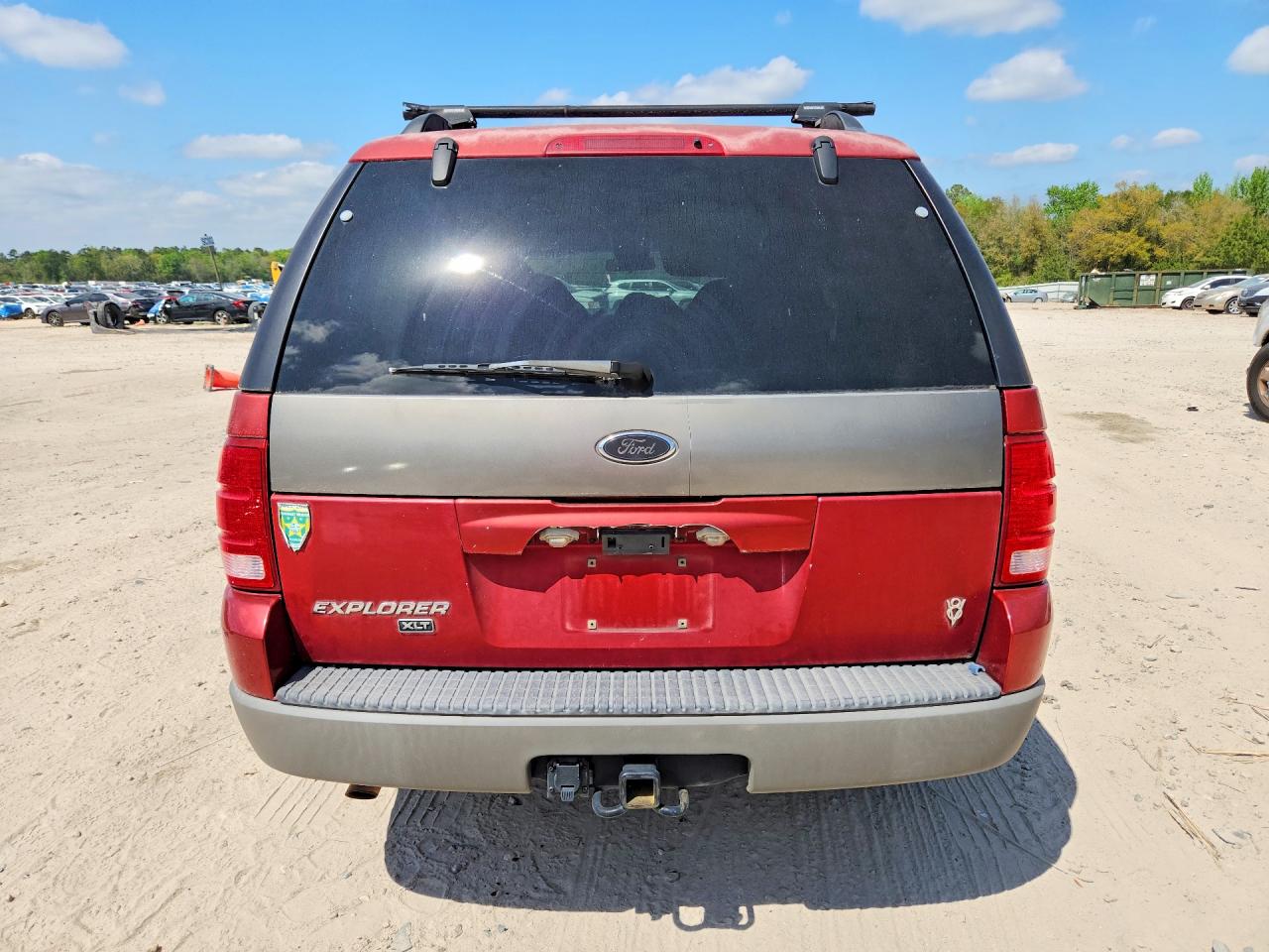 FORD EXPLORER 2002 — 7