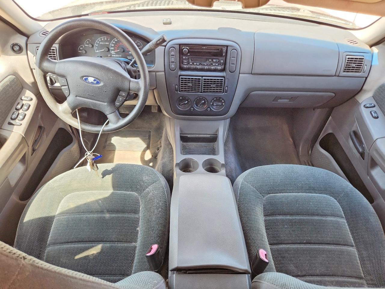 FORD EXPLORER 2002 — 9