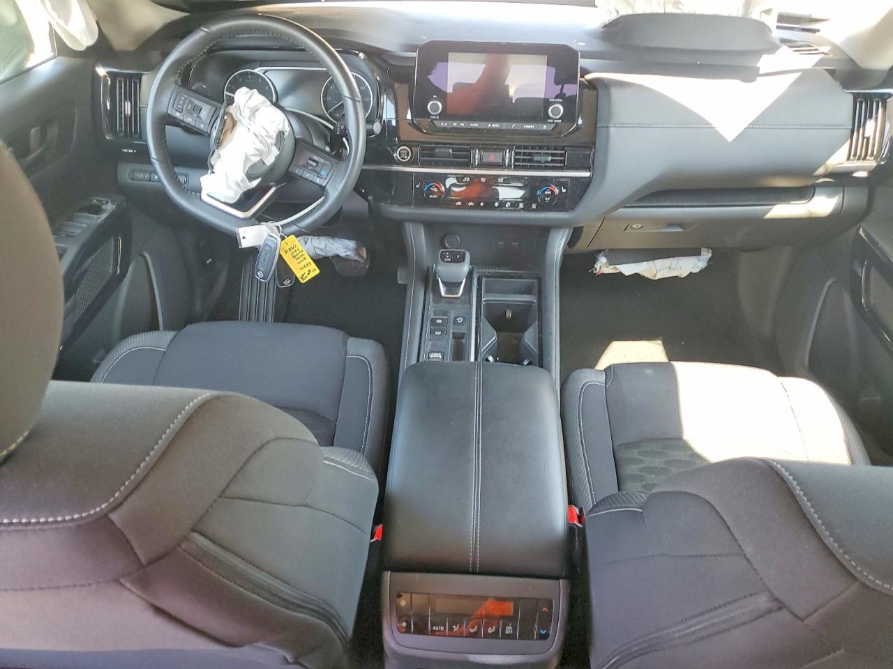 NISSAN PATHFINDER 2024 — 9