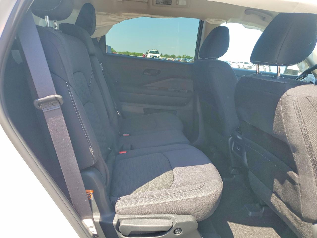 NISSAN PATHFINDER 2024 — 11