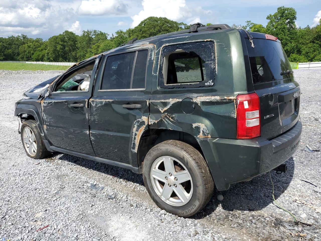 JEEP PATRIOT 2010 — 3