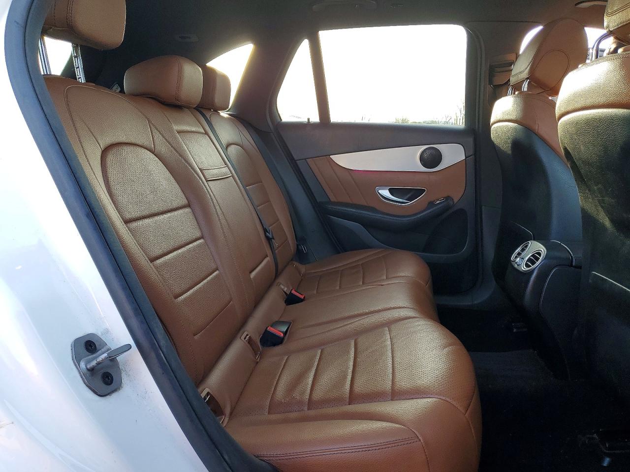 MERCEDES-BENZ GLC 2021 — 12