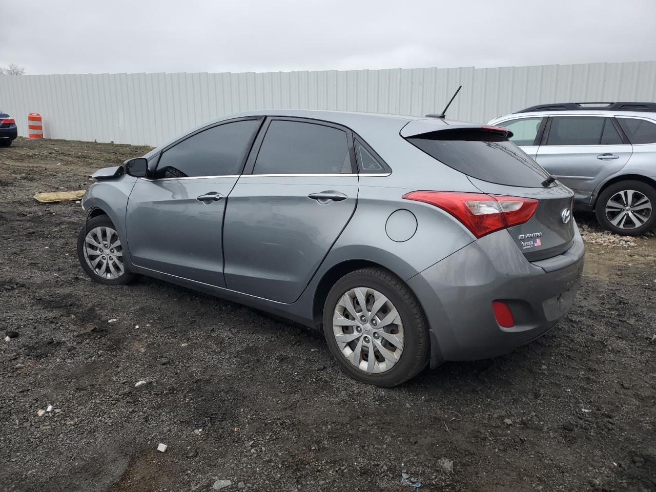 HYUNDAI ELANTRA GT 2016 — 3