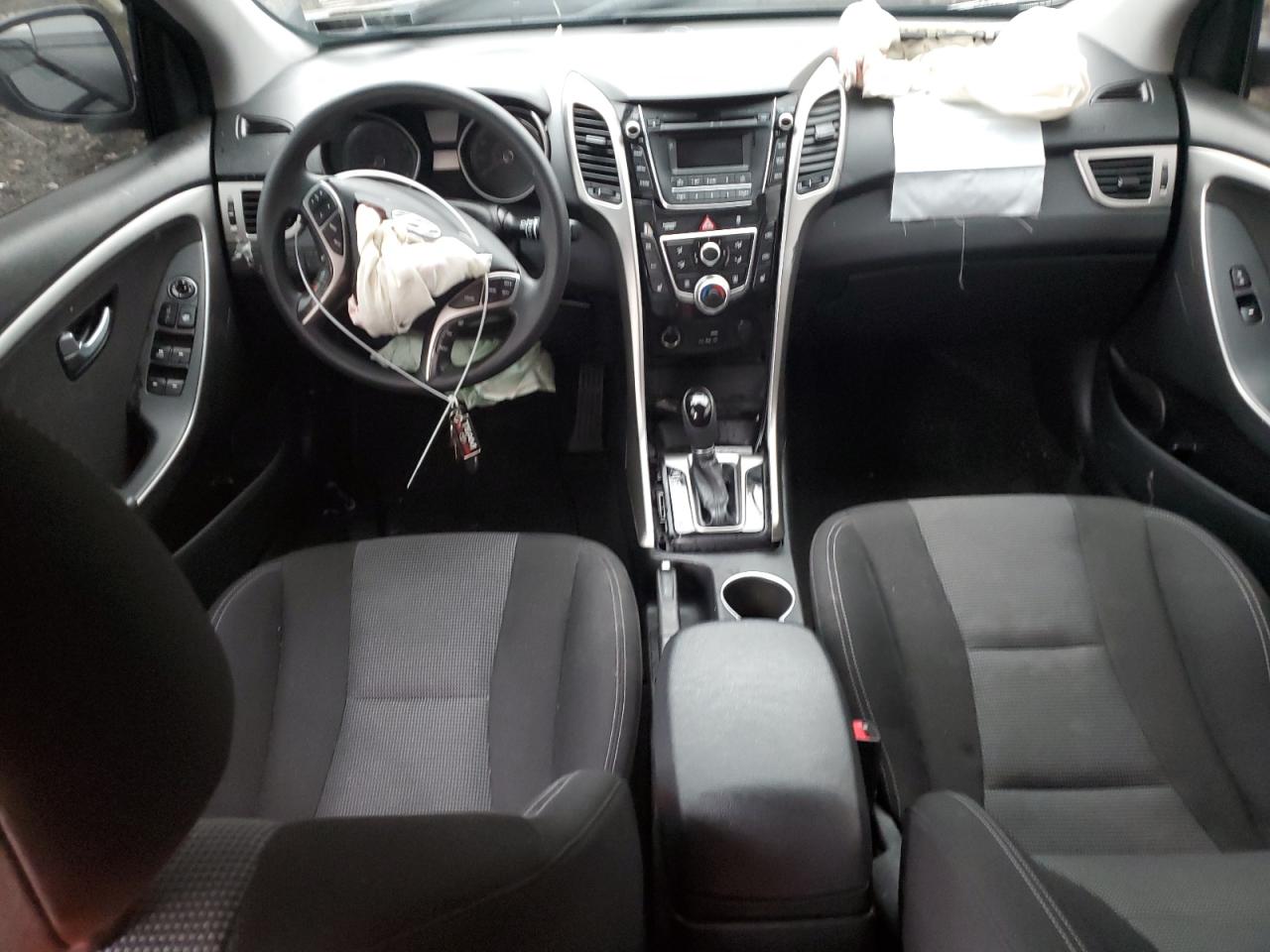 HYUNDAI ELANTRA GT 2016 — 9