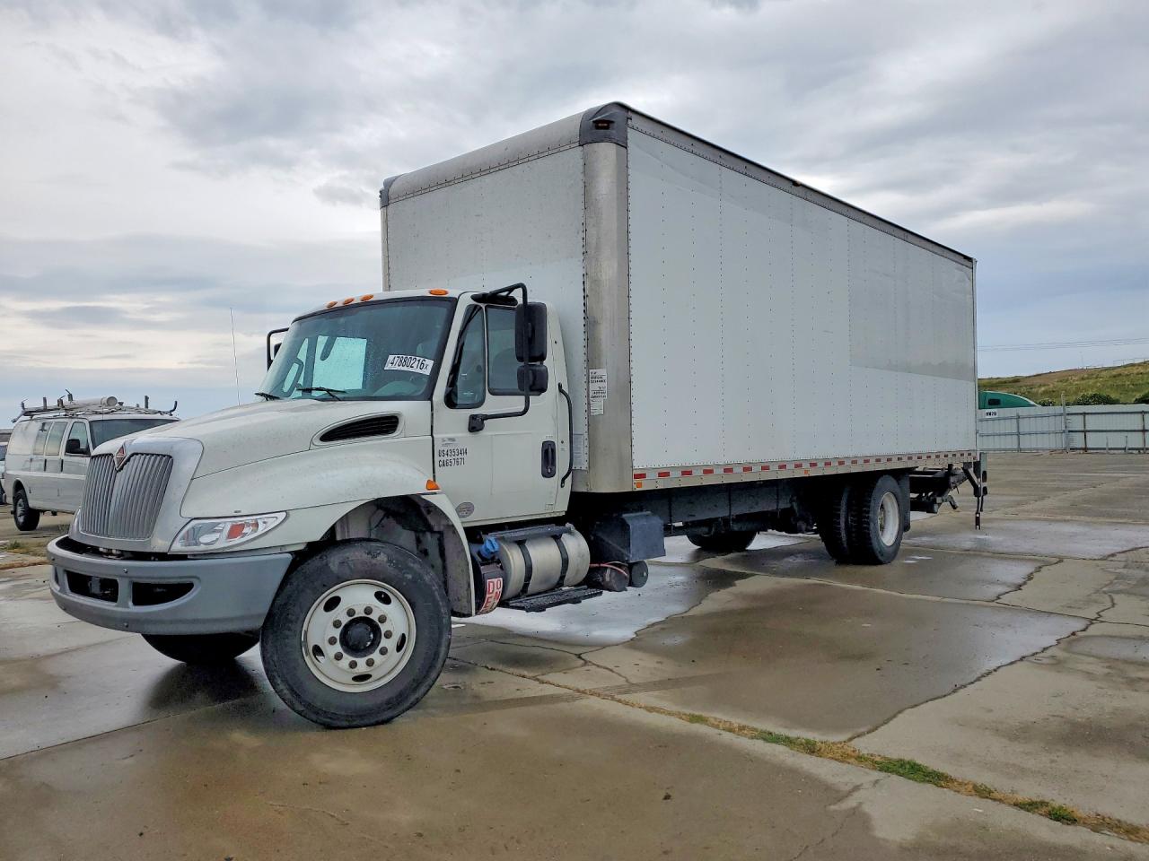 2018 INTERNATIONAL 4300