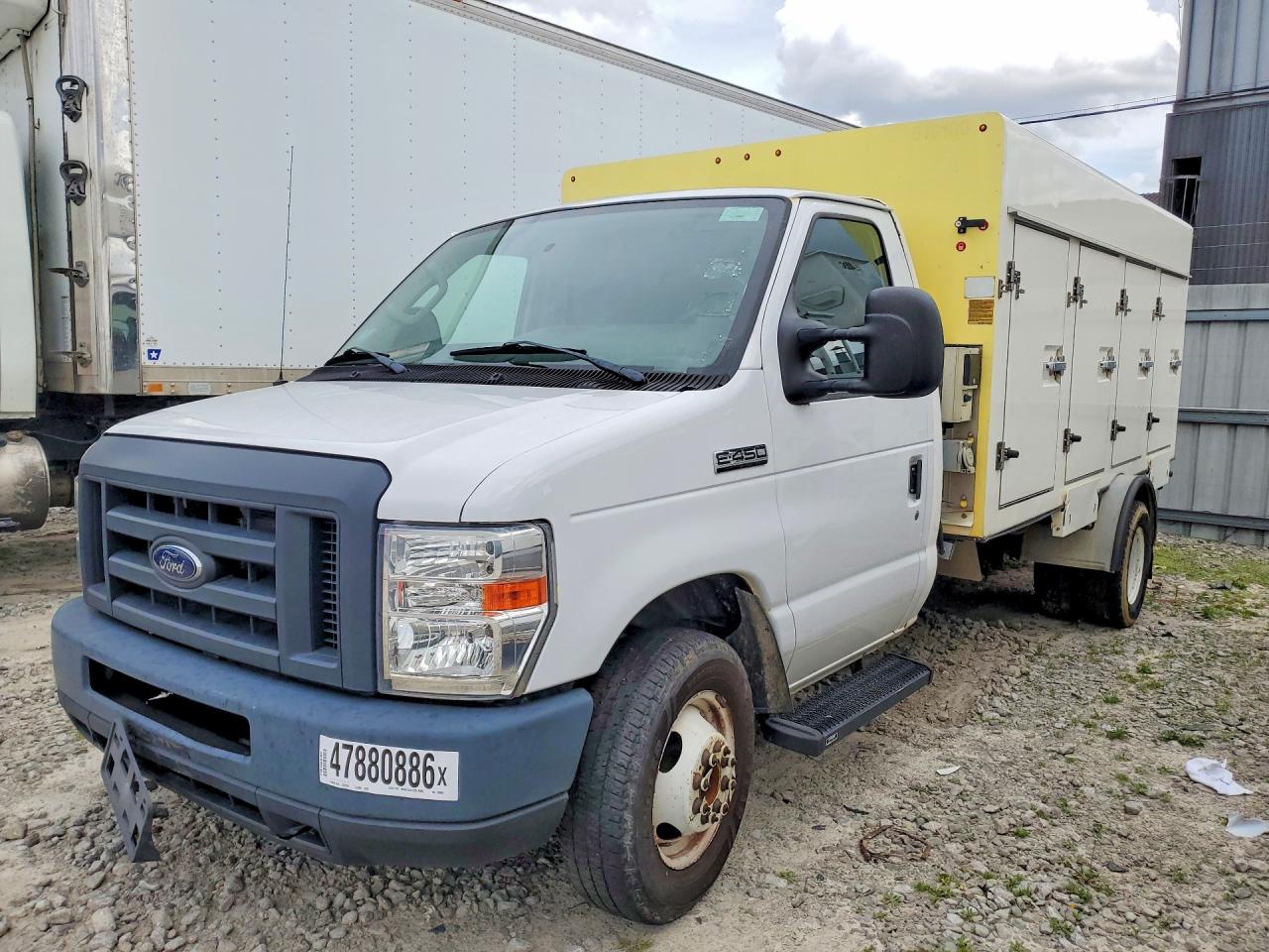 FORD ECONOLINE 2017 — 2