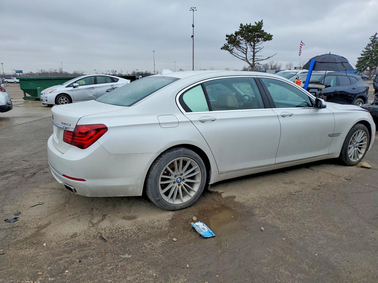 BMW 750 2013 — 4