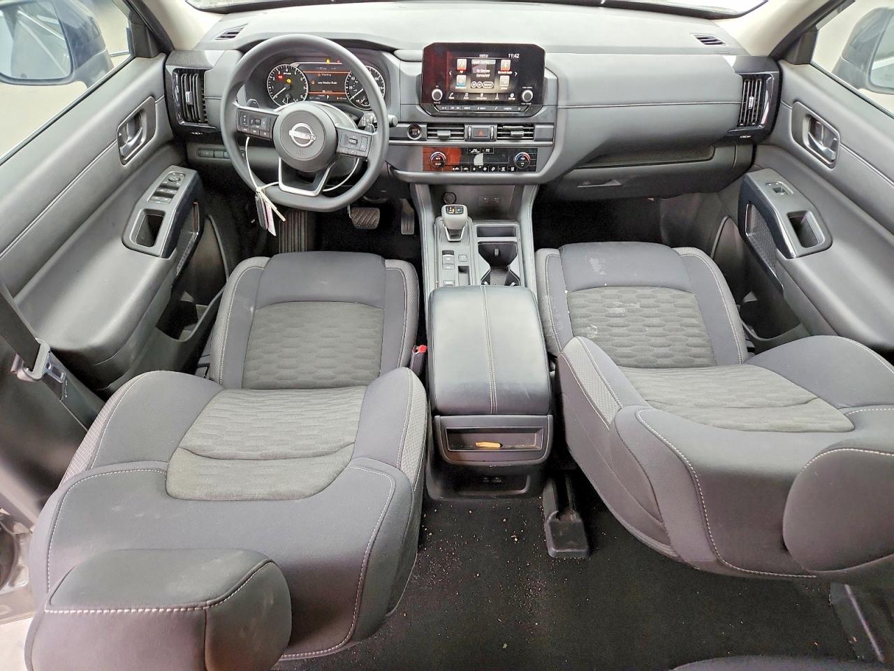 NISSAN PATHFINDER 2025 — 9