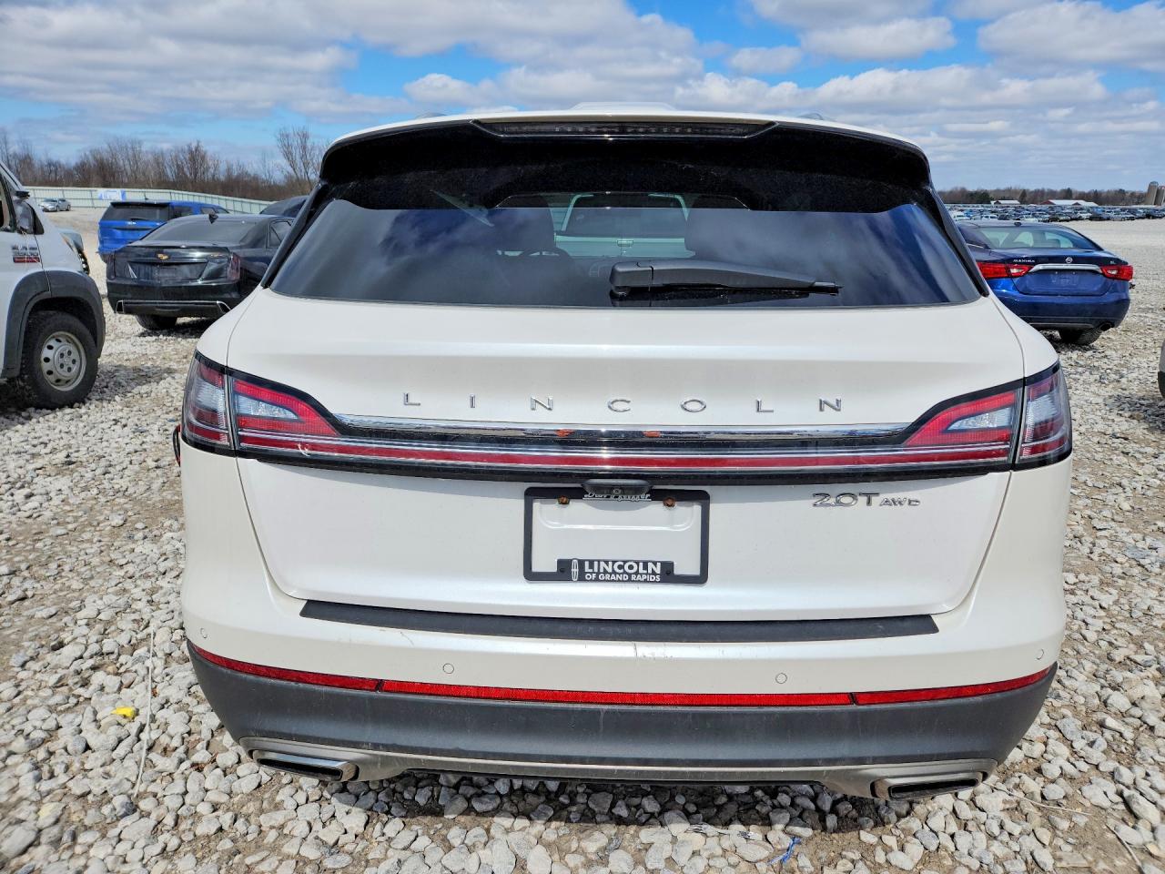 LINCOLN NAUTILUS 2019 — 7