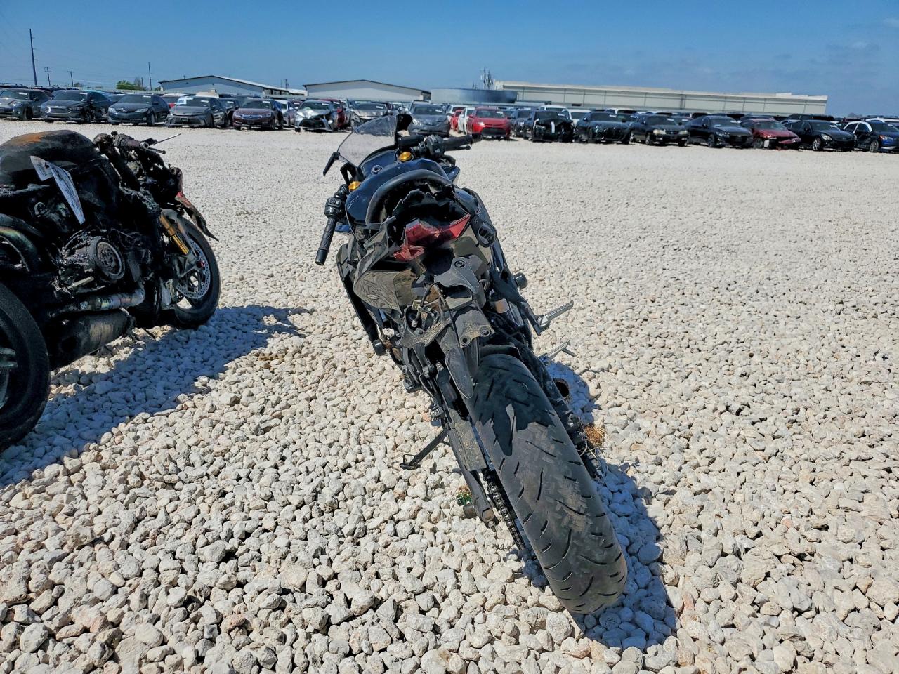KAWASAKI ZX400 2025 — 5
