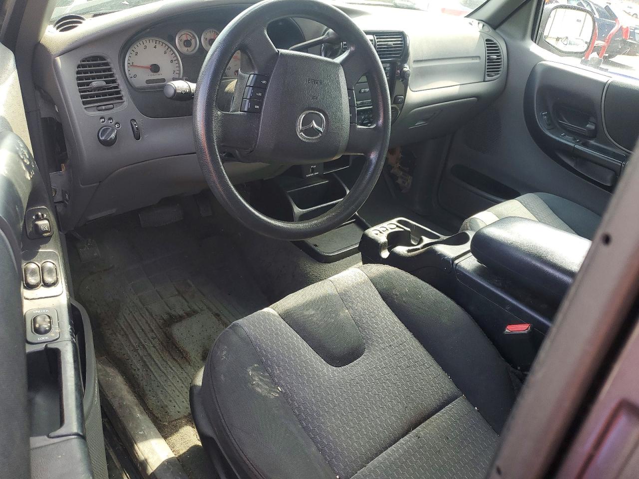 MAZDA B3000 2005 — 9