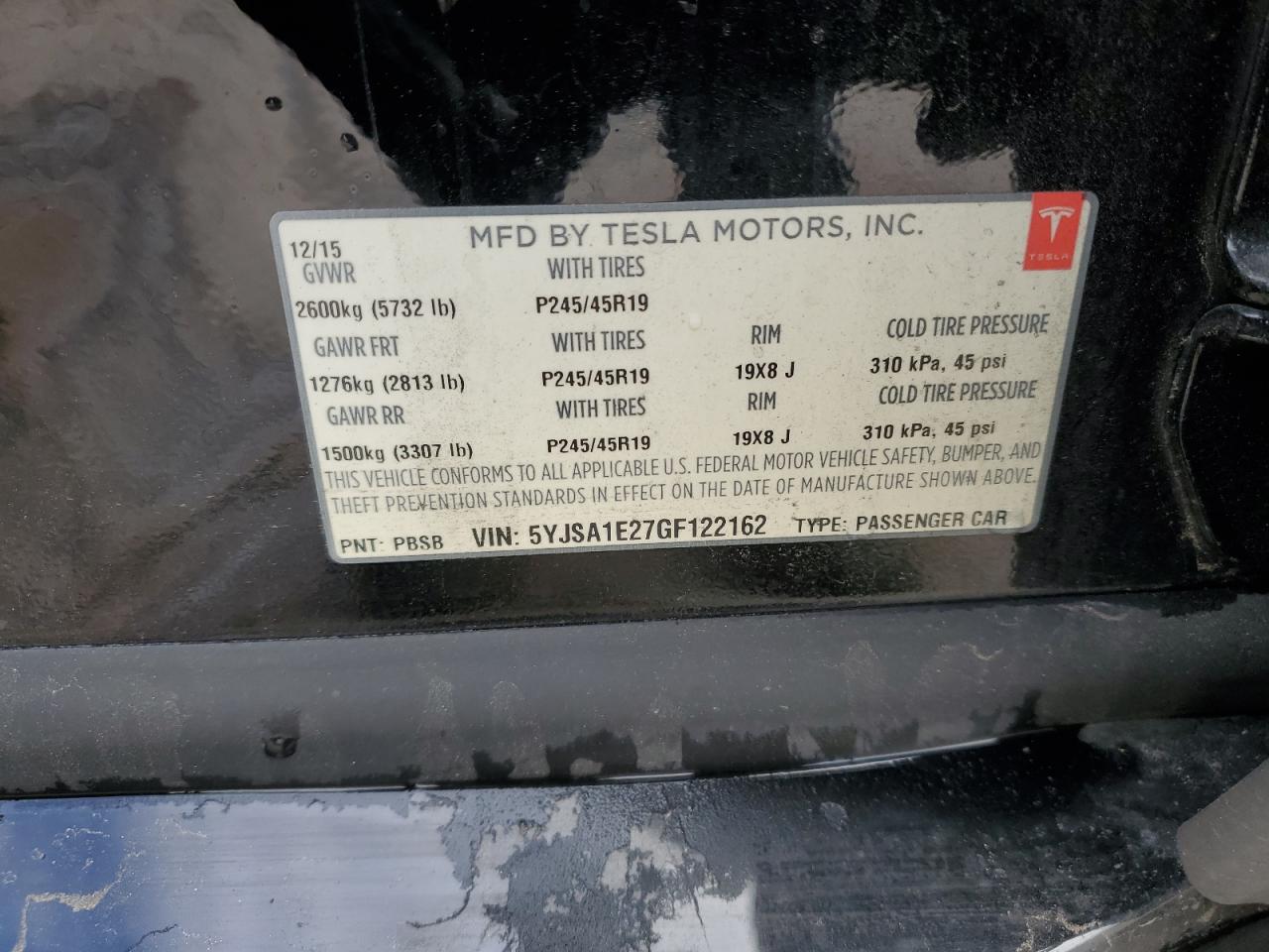 TESLA MODEL S 2016 — 14
